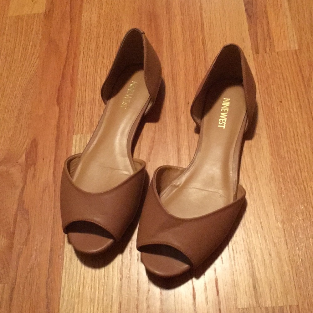 Tan Flats
